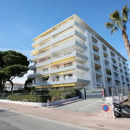 Grand Neuf Face Port Et Plage, Parking Prive *