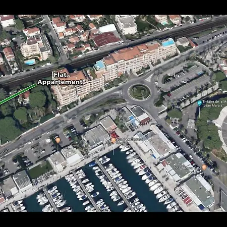 Appartamento Grand Neuf Face Port Et Plage, Parking Privé